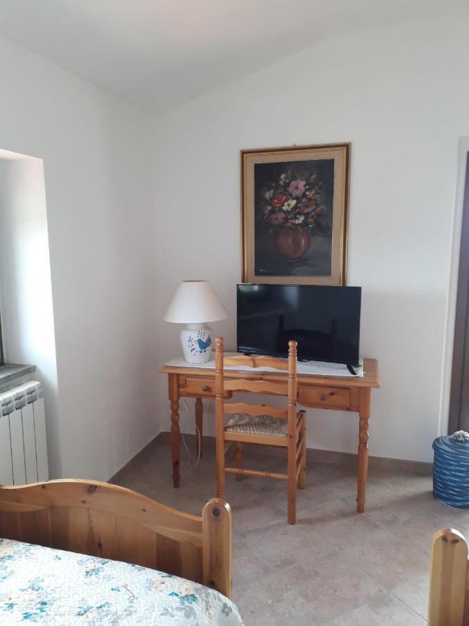 B&B Bene Bennios Iun F1441 Nuoro  Buitenkant foto