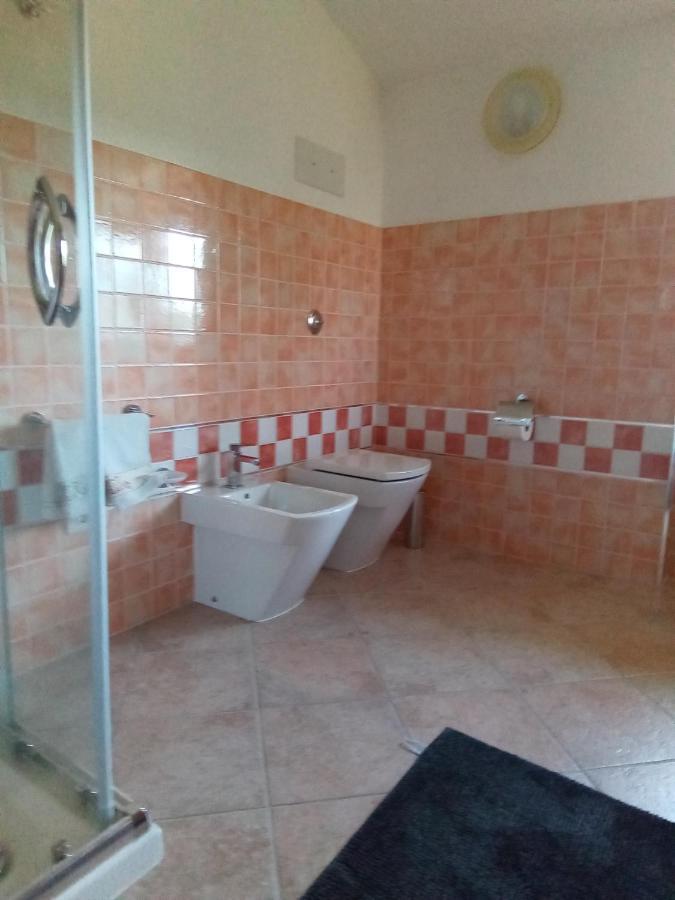 B&B Bene Bennios Iun F1441 Nuoro  Buitenkant foto