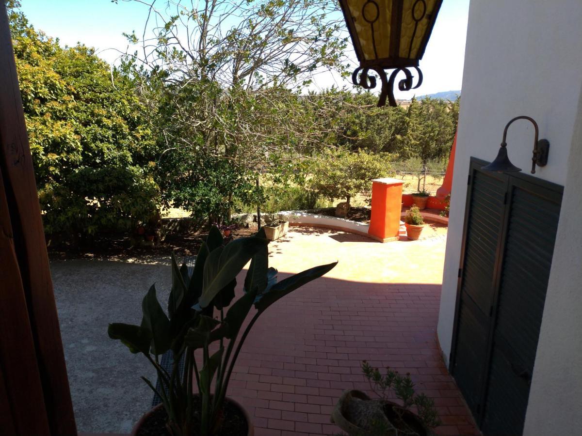 B&B Bene Bennios Iun F1441 Nuoro  Buitenkant foto
