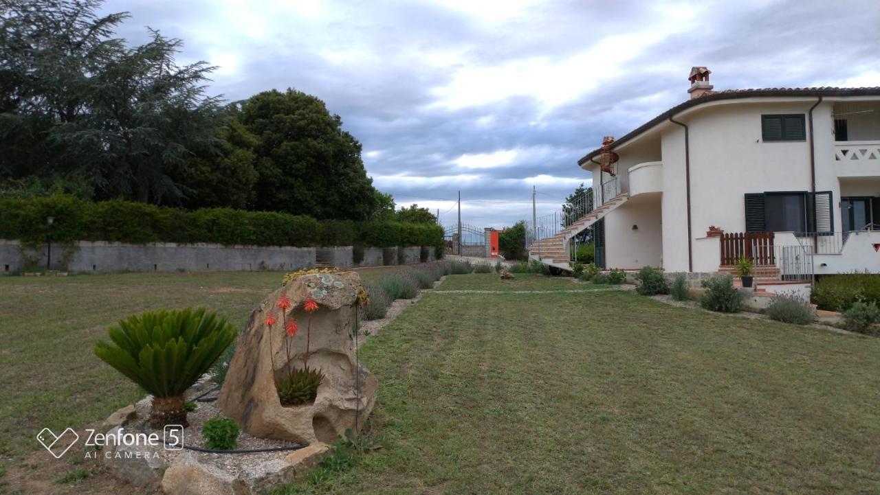 B&B Bene Bennios Iun F1441 Nuoro  Buitenkant foto